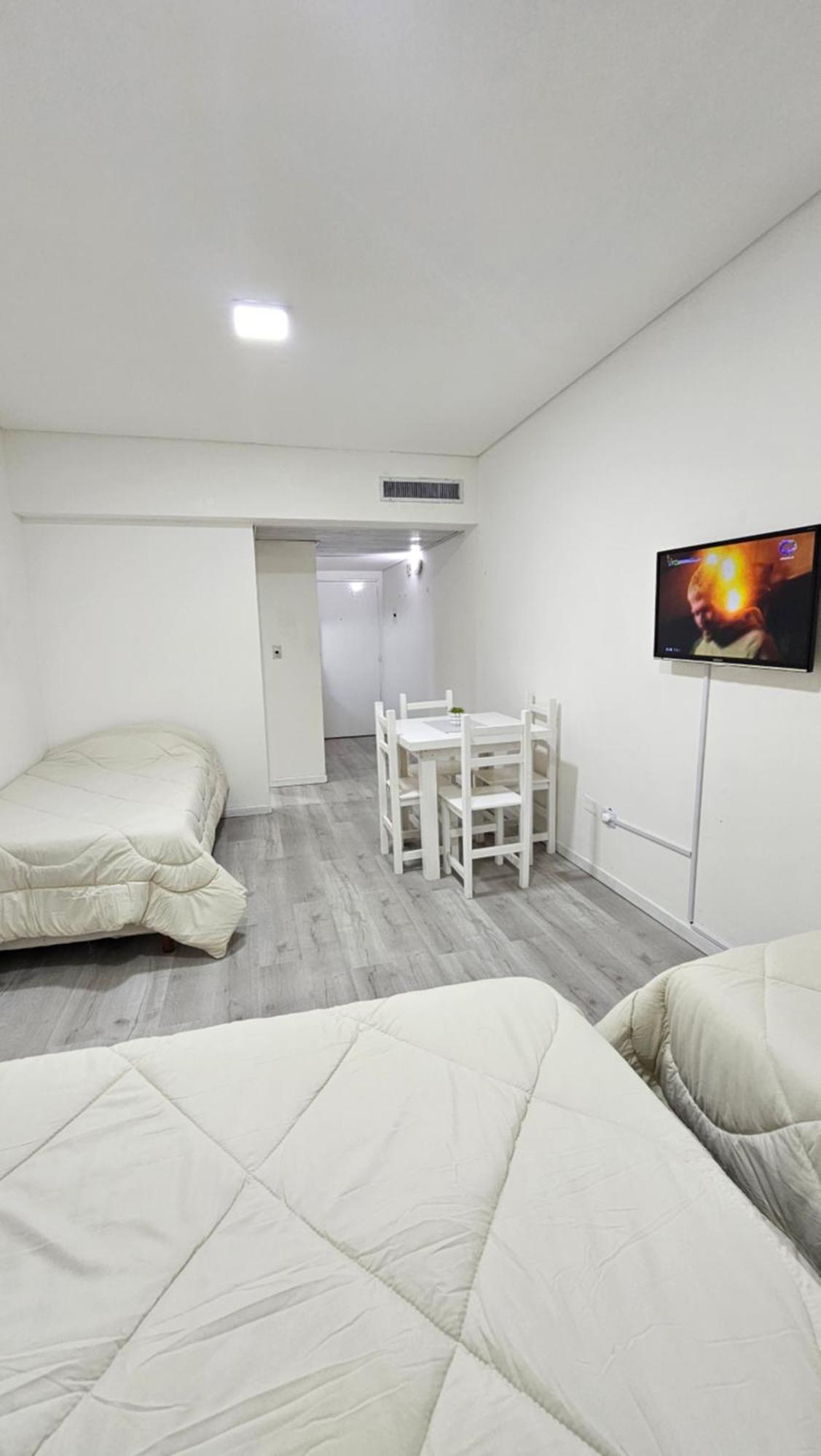 Departamento En Microcentro A Pasos Del Obelisco Apartment บัวโนสไอเรส ภายนอก รูปภาพ